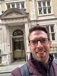 Matthew Blom's Instagram, Twitter & Facebook