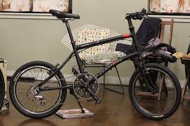 How do you undo a wheel on a dahon speed 7? My Dahon Silvertip Flickr