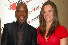He is currently a commentator for bbc sport and itv sport. Who Is Ian Wright S Wife Nancy Hallam Children Height Football Married