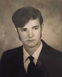 Robert Vangundy's Instagram, Twitter & Facebook