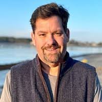 Tom Minick's Instagram, Twitter & Facebook