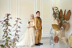 Menikah dengan adat sunda, vicy sukses bikin pangling karena penampilan cantiknya. Fotografer Pernikahan Wedding Yogyakarta Indonesia