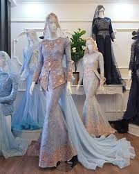 Berikut adalah beberapa gambar songket pengantin yang dikongsikan oleh pelanggan songket dunia. Songket Baru Tempahan Cust Butik Pengantin Setia Facebook