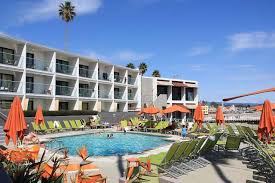 762 reviews of dream inn santa cruz when you work at a startup and your company decides to have an offsite, it's generally equates to mad drinking into the wee hours after official business is taken care of. The Santa Cruz Dream Inn Santa Cruz Ca California Beaches
