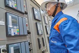 100 forinţi = 1.4465 lei. Enel A Finalizat Modernizarea StaÈiei De Transformare Abator Din Profit Ro