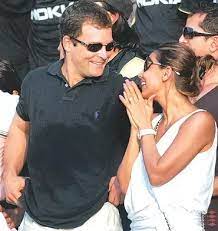 Näytä lisää sivusta rahul gandhi facebookissa. Is Veronique Cartelli Rahul Gandhi S Girlfriend Quora