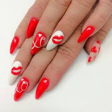 Esa es una de las grandes ventajas que tiene las uñas acrílicas estas uñas acrílicas de color y los diseños acrilico para uñas , uñas acrilicas de colores , todas ellas muy bonitas muy fáciles también como verás muchos de estos diseños que. 70 Latest Nail Arts Fashion Designs Colors And Style Diseno De Unas Para San Valentin Unas De San Valentin Disenos De Arte En Unas
