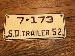 Vintage South Dakota Trailer 1952 Tan Novelty Sign License Plate Novelty