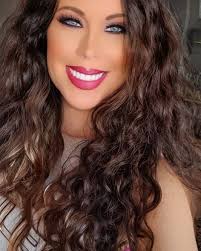 She doesn't need any filters! #dropdeadbeautiful