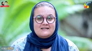 Hina Rizvi's Instagram, Twitter & Facebook