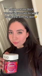 Trying OLLY Women's Gummies for Clear Skin