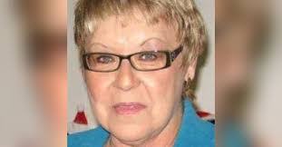 Alicia Daigle's Instagram, Twitter & Facebook