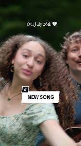 Ebony Tompkins's Instagram, Twitter & Facebook