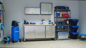 Most manufacturers use corner supports, but the. Mastercraft Garage Cabinets Youtube