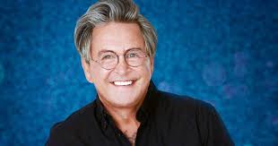 Gogglebox star Stephen Lustig-Webb is the seventh celebrity confirmed to be  taking part in the new series of Dancing