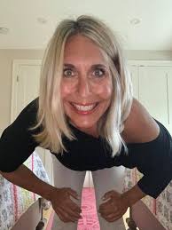 Did you hear… I'm BAAAACK in the studio for Yoga Stretch