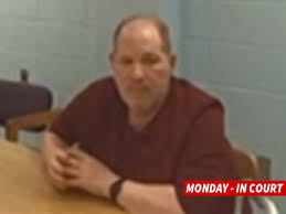 J.law kaller weinstein en byll som ikke vil forsvinne. Harvey Weinstein S Nearly Blind And Lost Teeth Lawyer Claims At Extradition Hearing
