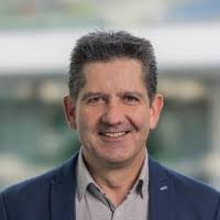 Robert Brandner's Instagram, Twitter & Facebook