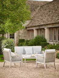 Wooden garden dining sets ukzn logo. English Country Garden Furniture Trend Why Yesterday Is The New Tomorrow Avenue15 Co Uk