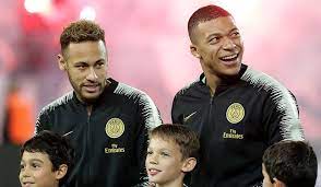 Kylian is very competitive, he wants to win, he has publicly said that he does not want to leave the team and there are no doubts or excuses of any other kind. Neymar Und Mbappe Psg Boss Schliesst Verkaufe Aus Real Total