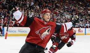 Use arrows to navigate between autocomplete results. Arizona Coyotes Unveiling New Food And Drink Items For 2019 20 Season