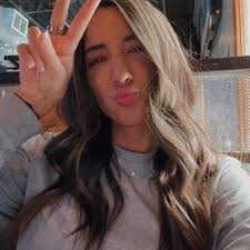 Watching CPD from the beginning. So Erin is Voights daughter?