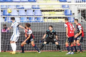 E' estremamente insicuro in ogni intervento. X6j31prehmpz M