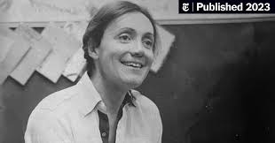 Jeanne Hoff, Pioneering Transgender Psychiatrist, Dies at 85