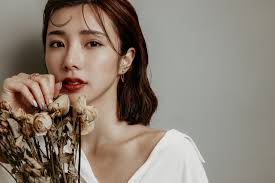 Dora謝雨芝- Dora謝雨芝added a new photo.