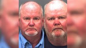 Authorities: Texas man shoots 2 migrants near Mexico border