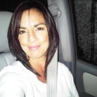 Linda Kenton's Instagram, Twitter & Facebook