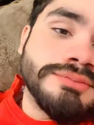 Alex Shan's Instagram, Twitter & Facebook