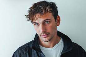 Alan Paredes (@_alanparedes_)