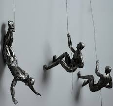 Creative Retro Rock Climbing Figures Resin Sculptures Wall Decorations For Living Room Hanging Wall Decor Resin Sculpture Bar Wall Decor