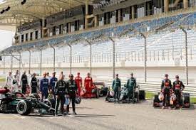 Die formel 1 startet 2022 in eine neue ära mit spektakulären neuen rennwagen. Formel 1 2022 Diese Fahrer Haben Ihr Cockpit Bereits Sicher