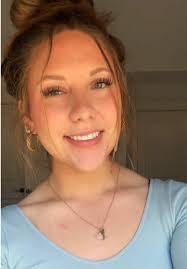 Alyssa Pritchett's Instagram, Twitter & Facebook