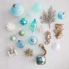 What did we do before the internet and pinterest? How To Decorate A Beach Themed Christmas Tree With Keepsakes Martha Stewart
