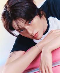 YG NEXT MONSTER THE 1ST MEMBER OF THE YG NEW GIRL GROUP!! Name: EVELLI Age:  15 years old Nationality: Australian