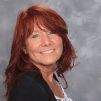 Bonnie Mcminn's Instagram, Twitter & Facebook