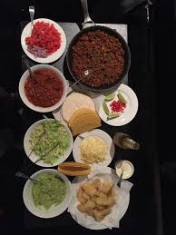 In a separate bowl, mix the mayonnaise, sour cream and sriracha hot sauce. Homemade Chilli Beef And Fish Taco Spread Food