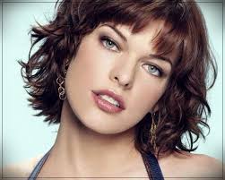 With these fantastic examples of lovely short hairstyles, you will surely get some novel ideas on which hairstyle would suit a round face. Short Haircut For Women 2020 Round Face