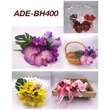 Anda boleh susun ferrero rocher satu persatu atau anda juga boleh letak balutan asal coklat dan hiaskan kotak tersebut. Ade Bh400 Bunga Hiasan Hantaran Siap Gubah Shopee Malaysia