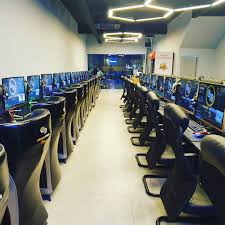 Cyber cafe mineski