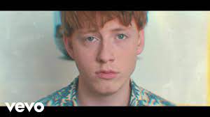 This vinyl has assorted colors available and you will receive a randomly selected color variant. Depresno Musikblog Old Vinyl