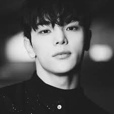 KIM WOOJIN (김우진)