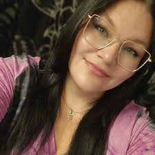 Gretchen Hendrick in people