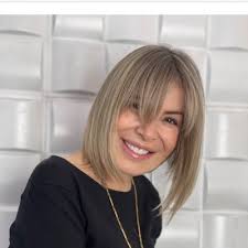 Maria Adelaida Vélez (@MariaAdelaidaVe)