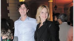 Carla peterson y martín lousteau hicieron terapia de pareja con verónica lozano, repasaron anécdotas y bromearon sobre sus es la segunda vez que vamos juntos a un programa de televisión. La Palabra De Carla Peterson Tras La Agresion A Martin Lousteau