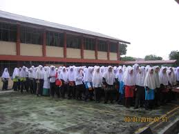 Stesen terdekat untuk ke sekolah rendah agama hulu langat batu 10 cheras adalah: January 2010 Sam Sultan Hisamuddin Sg Bertih Klang