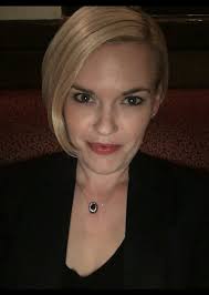 Kari wahlgren is an american voice actress known for lending her voice to popular characters in various tv shows and films like witch hunter robin, samurai champloo. Kari Wahlgren Is The Hottest Voice Actress Ever